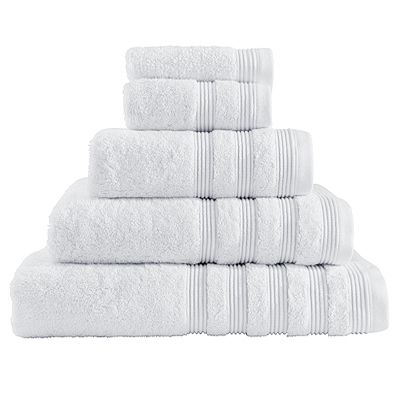 Liz Claiborne Plush Towels